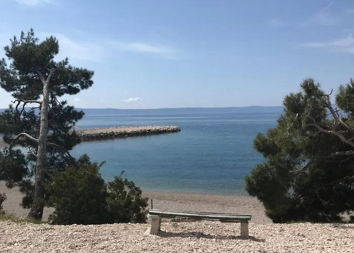 Апартаменти Bellamare Макарська